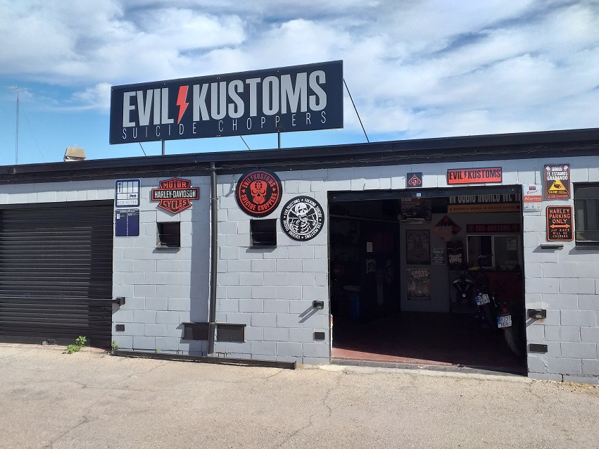 Evil Kustoms